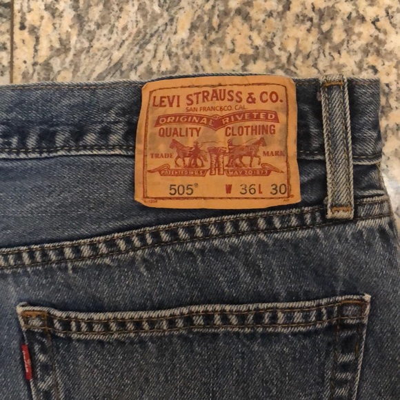 Mens levis Jeans - Picture 5 of 5